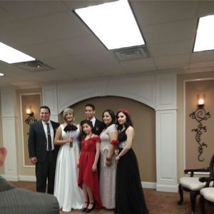 Meet your Posher, Lorie